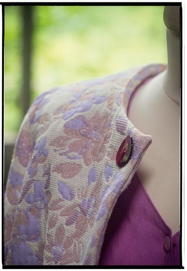 Jacquard - Shiny lila springflower-4