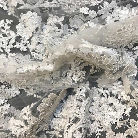 Kant - Bloemen op mesh haute ecru-4