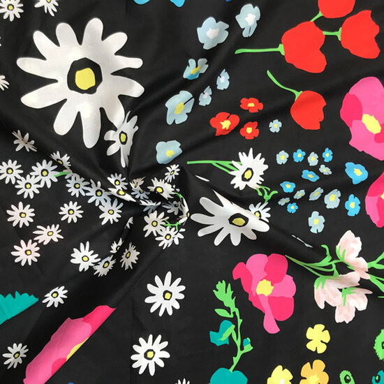Katoen - Felle max bloemen op zwart-2