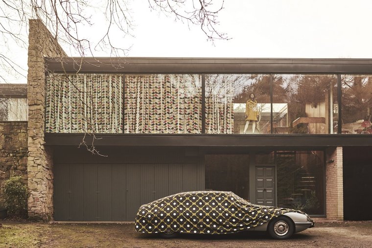 Orla Kiely -  Spot Flower - 1-2