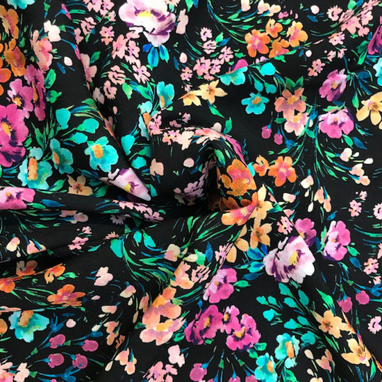 Viscose - kleurenpalet van bloemen op zwart-2