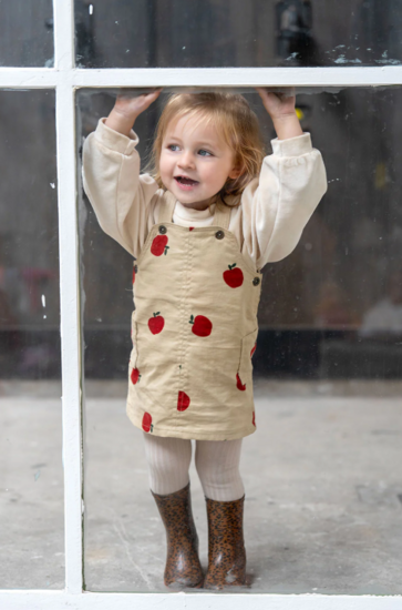 Ribfluweel - Appels op beige