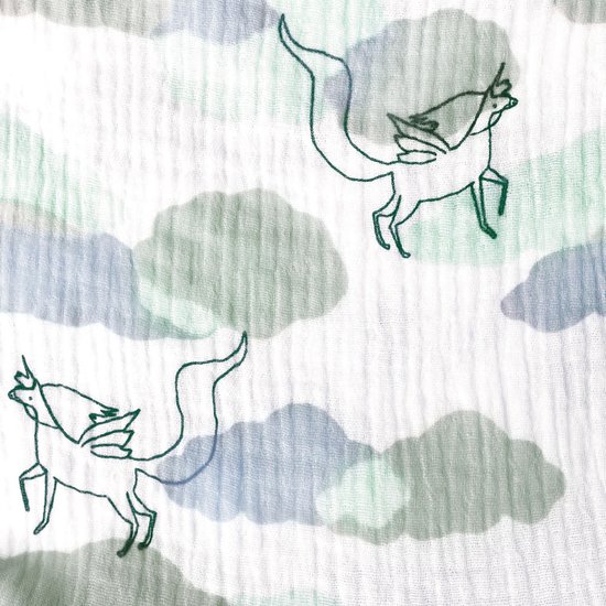 Double gauze - Eenhoorn op pastelwolk