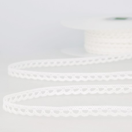 Broderie katoen 5mm - gebekt wit 1