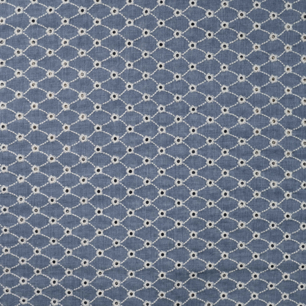 Broderie - Blauw met bloempatroon