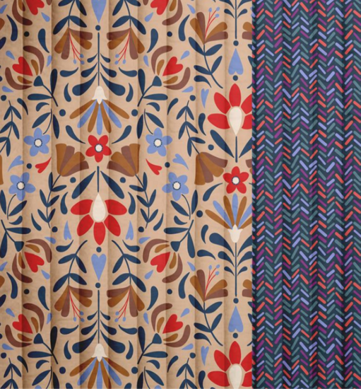 Matelasse - Bloemen op beige en V