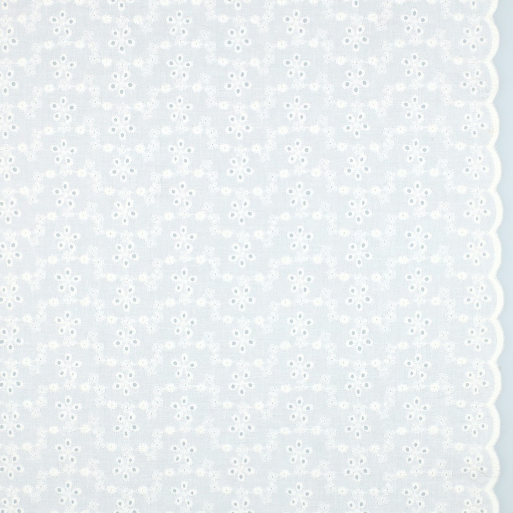 Katoen broderie - Bloemen tussen bloemenslinger wit