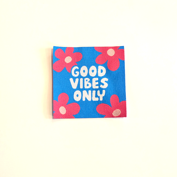 Label - Good vibes only flower bluepink (5 stuks)