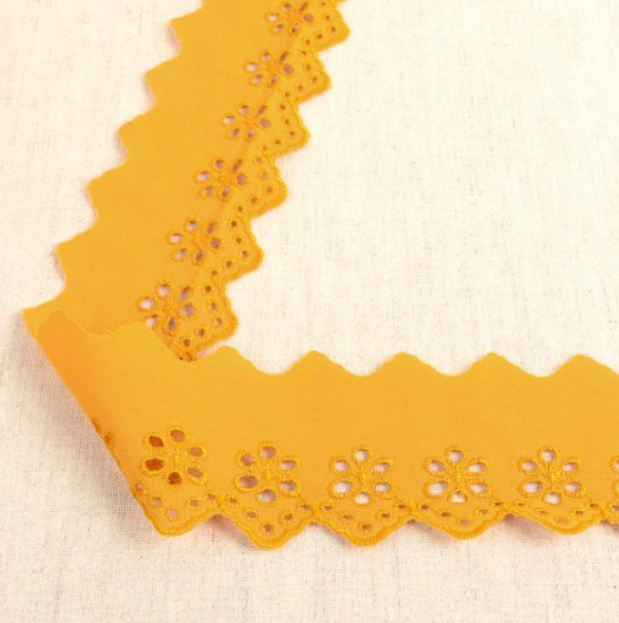 Broderie anglaise 50mm - oker 42